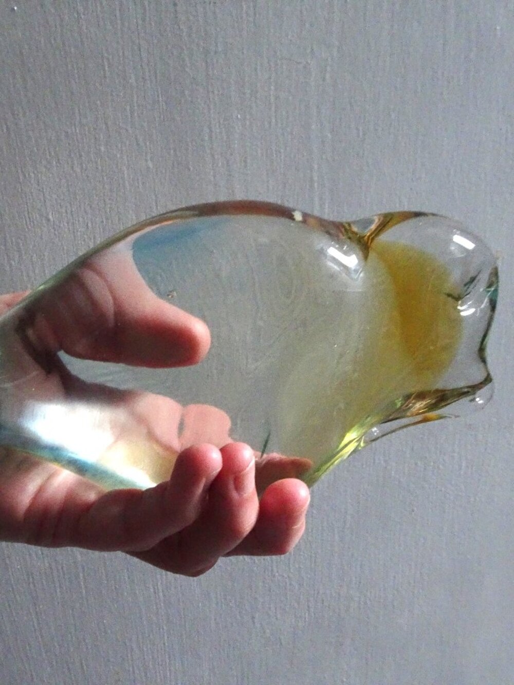 11 inch Lorraine Glass Beaver